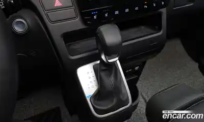 Hyundai Staria 2024 3.5 Автомат в Москве № 814782, миниатюра 8