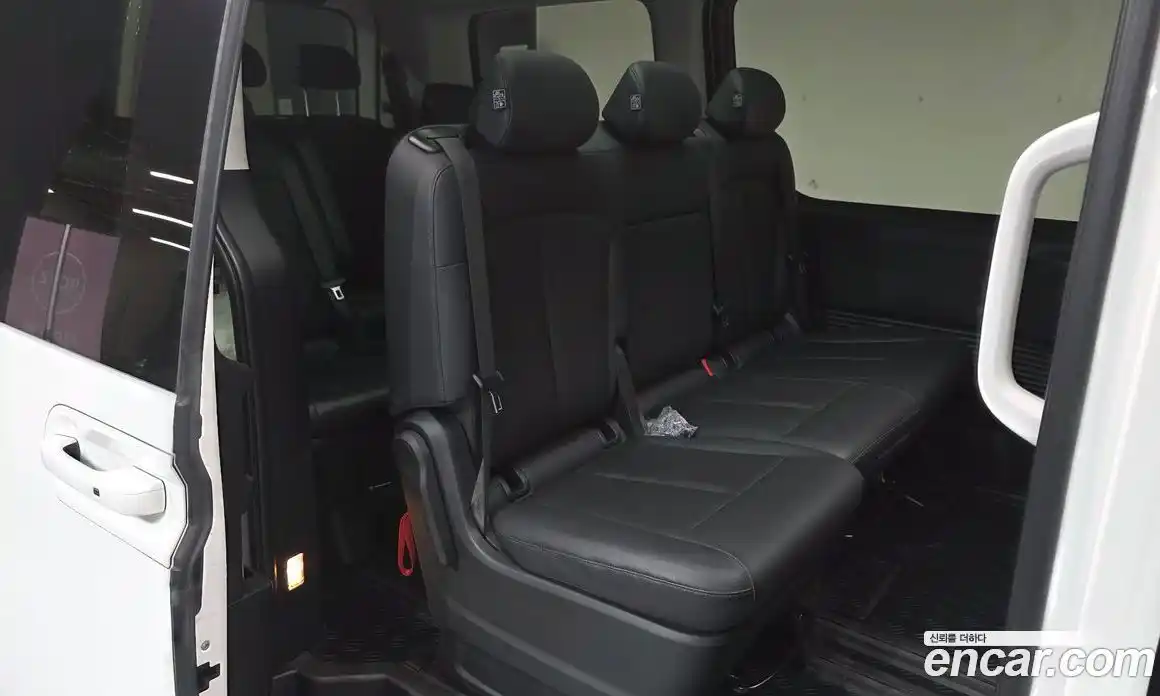 Hyundai Staria 2024 3.5 Автомат в Москве № 814782, фото 10