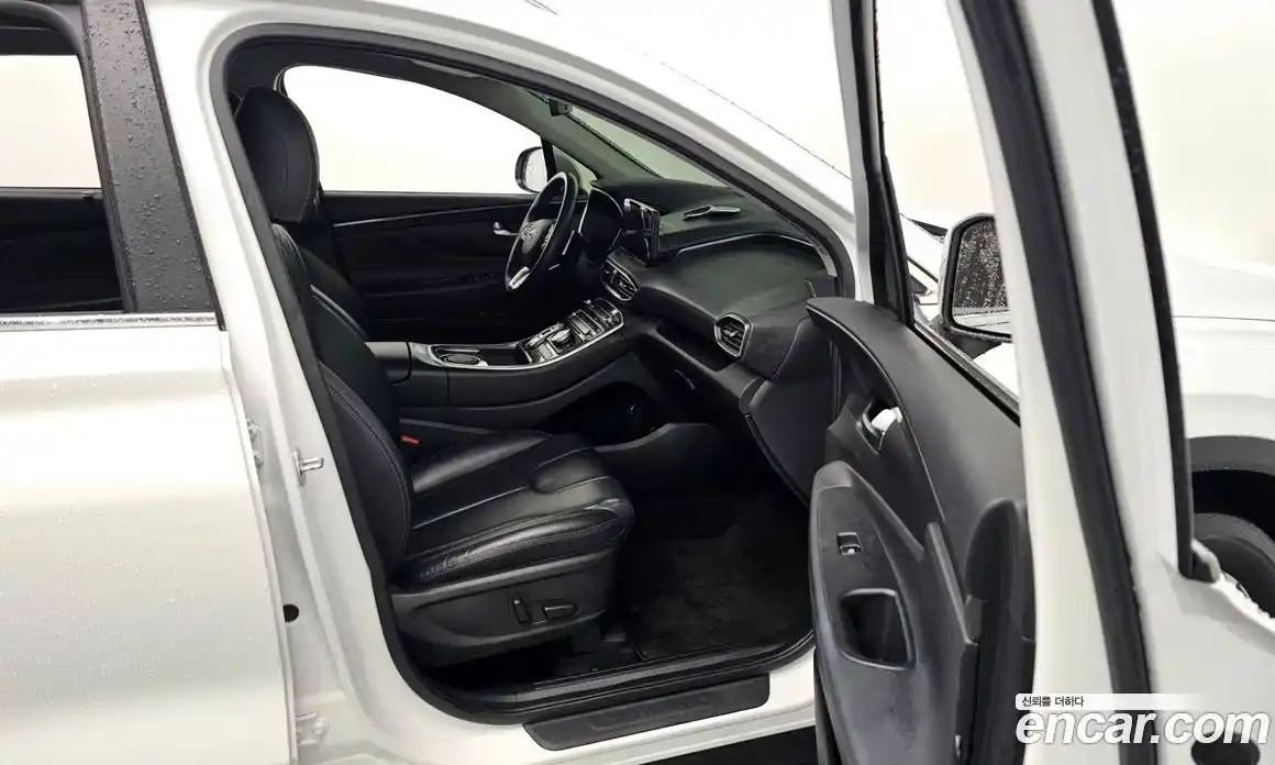 Hyundai Santa Fe 2021 2.2 Автомат в Москве № 815072, фото 11