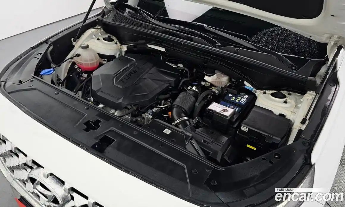 Hyundai Santa Fe 2021 2.2 Автомат в Москве № 815072, фото 6