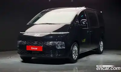 Hyundai Staria, 2025