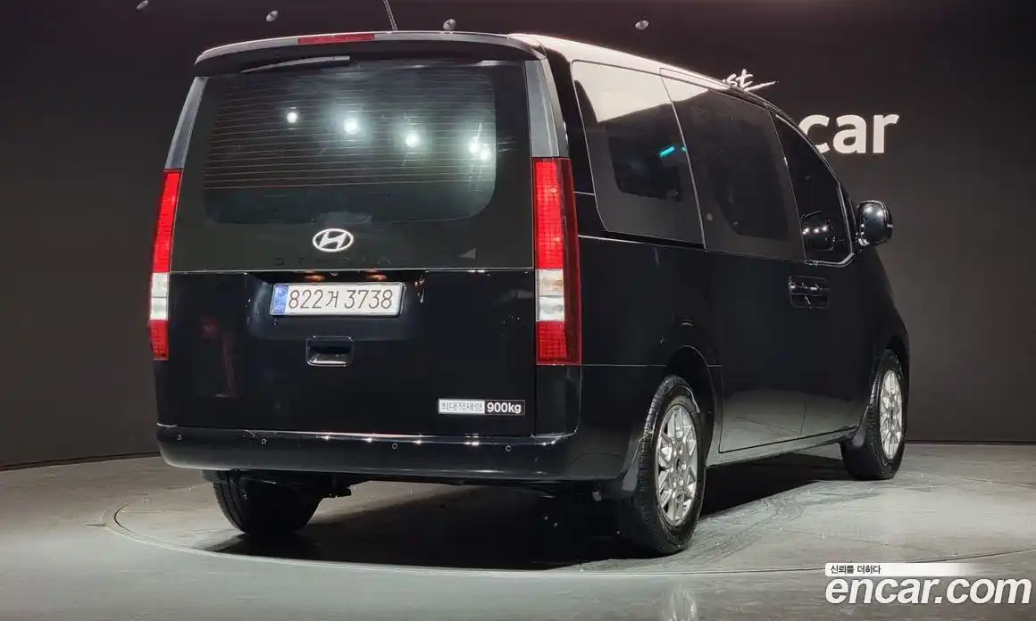 Hyundai Staria 2025 2.2 Автомат в Москве № 815107, фото 2