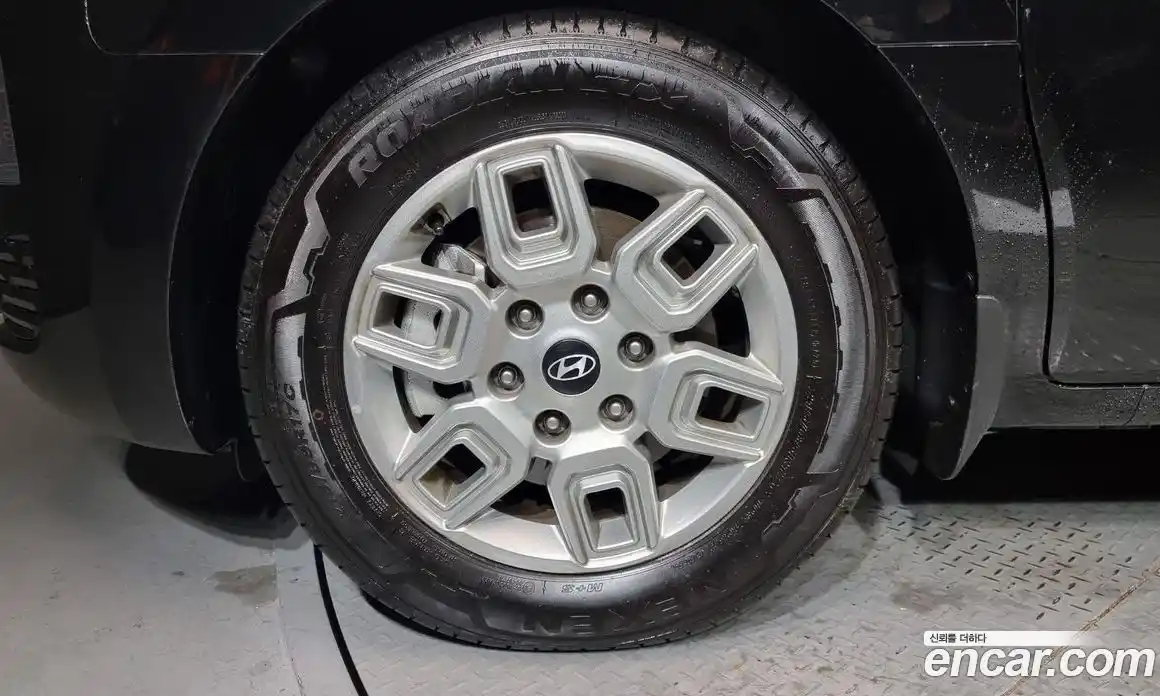 Hyundai Staria 2025 2.2 Автомат в Москве № 815107, фото 5