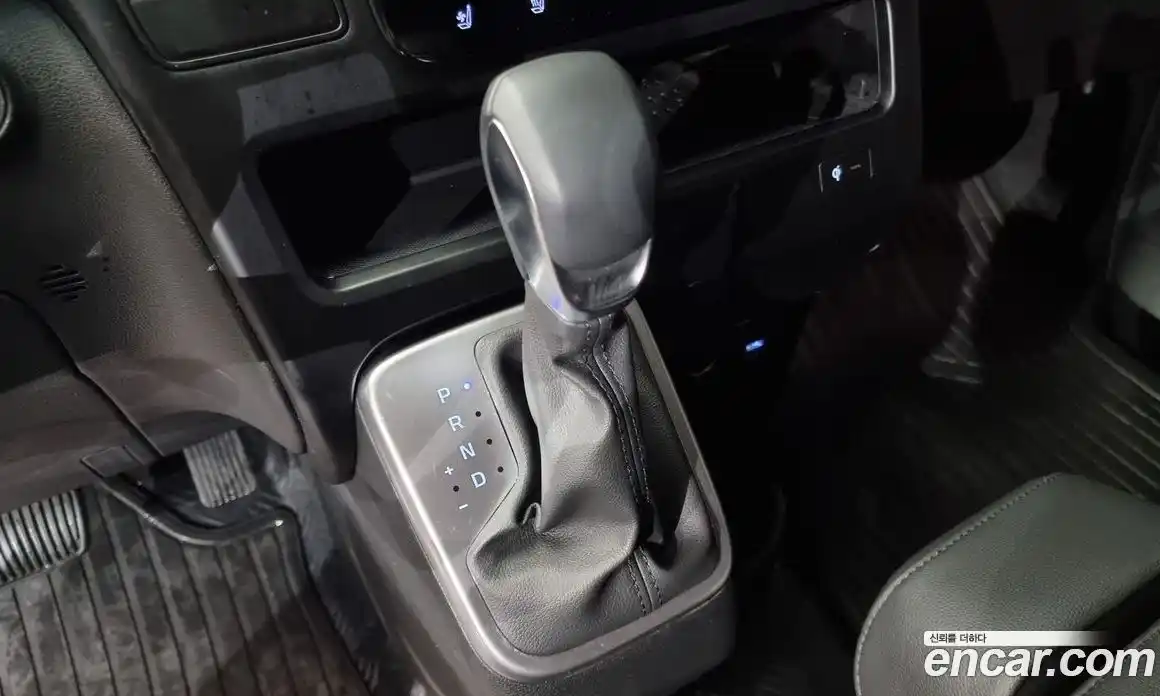 Hyundai Staria 2025 2.2 Автомат в Москве № 815107, фото 9