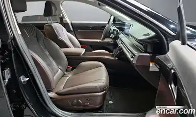 Hyundai Grandeur 2023 1.6 Автомат в Москве № 815201, миниатюра 11