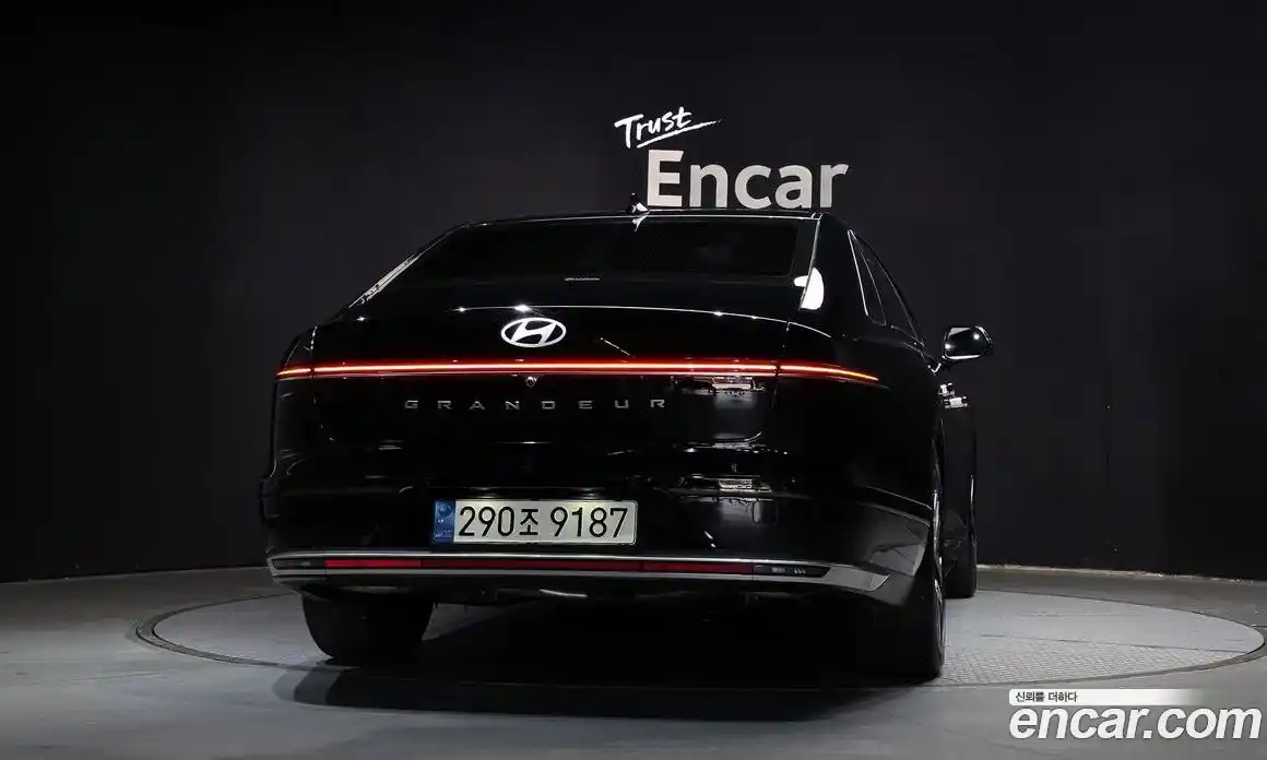 Hyundai Grandeur 2023 1.6 Автомат в Москве № 815201, фото 4