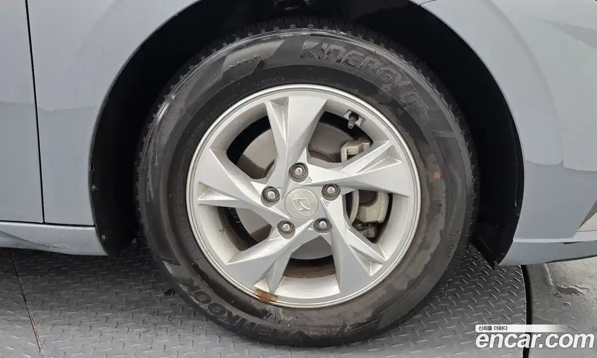 Hyundai Avante 2021 1.6 Автомат в Москве № 815224, фото 5