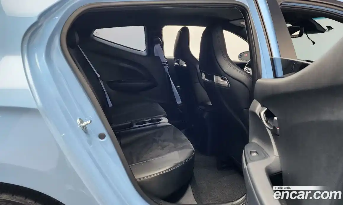 Hyundai Veloster 2020 2.0 Автомат в Москве № 815441, фото 11