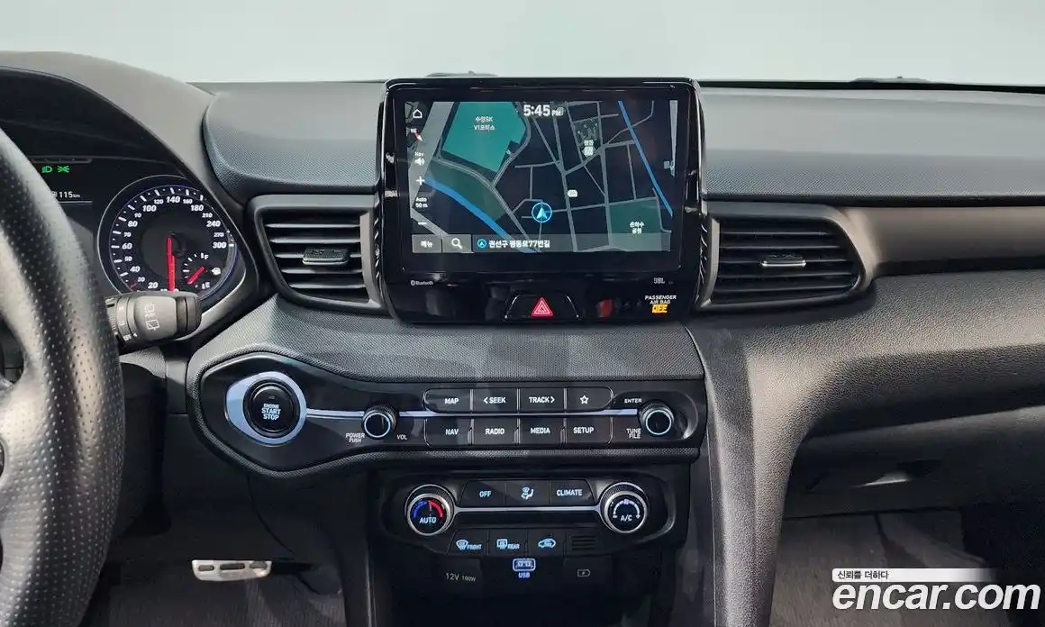 Hyundai Veloster 2020 2.0 Автомат в Москве № 815441, фото 13