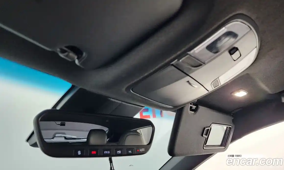 Hyundai Veloster 2020 2.0 Автомат в Москве № 815441, фото 16