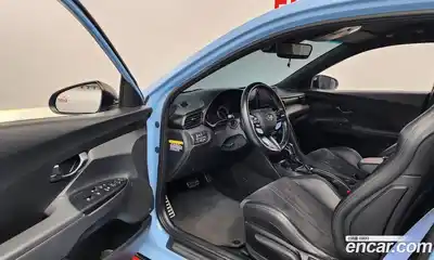 Hyundai Veloster 2020 2.0 Автомат в Москве № 815441, миниатюра 9