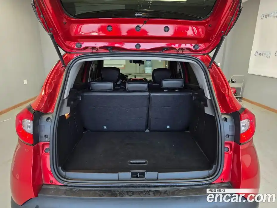 Renault QM3 2017 1.5 Автомат в Москве № 815668, фото 17