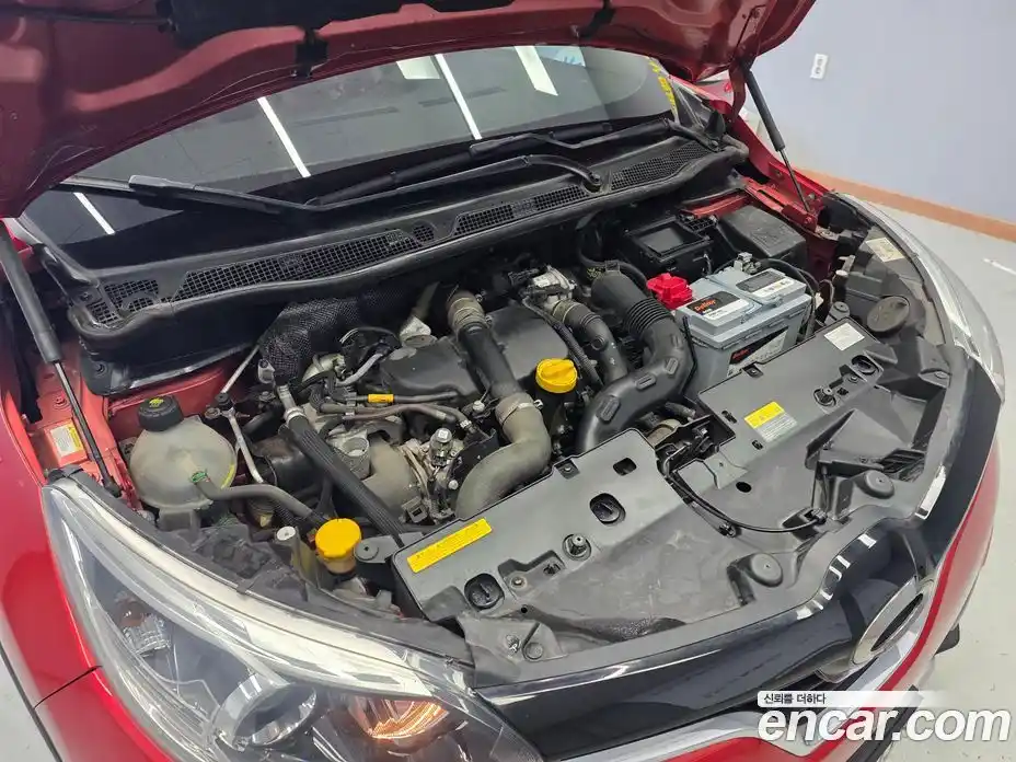 Renault QM3 2017 1.5 Автомат в Москве № 815668, фото 6