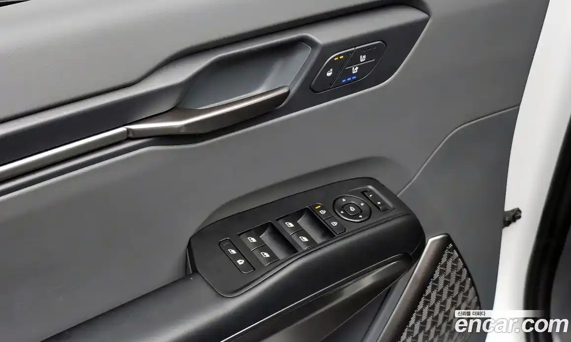 Kia EV9 2024 0.2 Автомат в Москве № 815842, фото 17