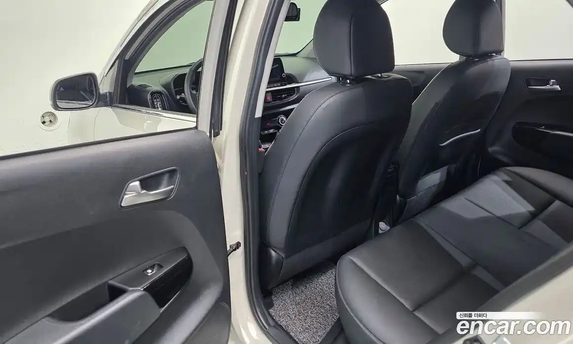 Kia Morning 2024 1.0 Автомат в Москве № 815961, фото 18