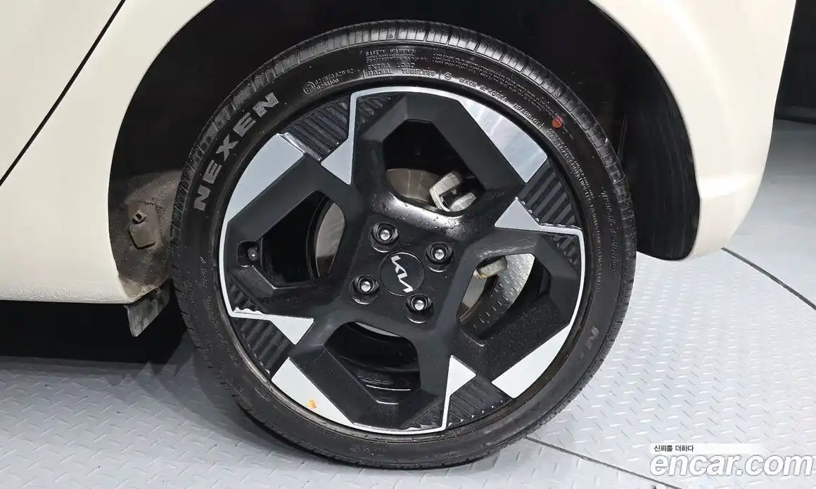 Kia Morning 2023 1.0 Автомат в Москве № 816001, фото 5