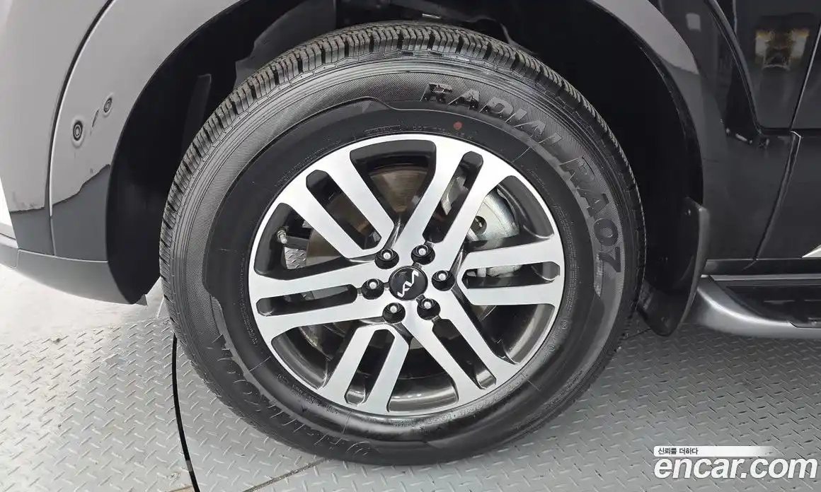 Kia Mohave 2023 3.0 Автомат в Москве № 816008, фото 5