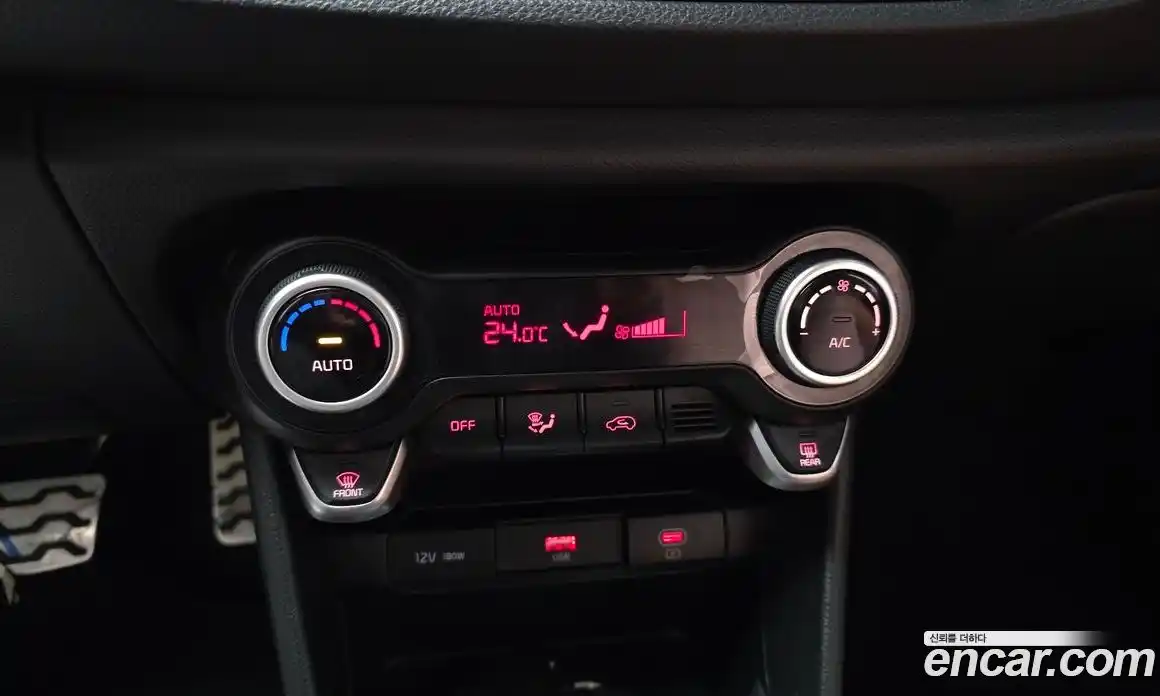 Kia Morning 2024 1.0 Автомат в Москве № 816054, фото 17