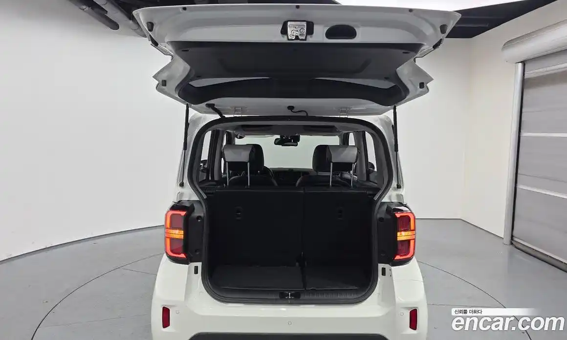 Kia Ray 2023 0.1 Автомат в Москве № 816062, фото 20