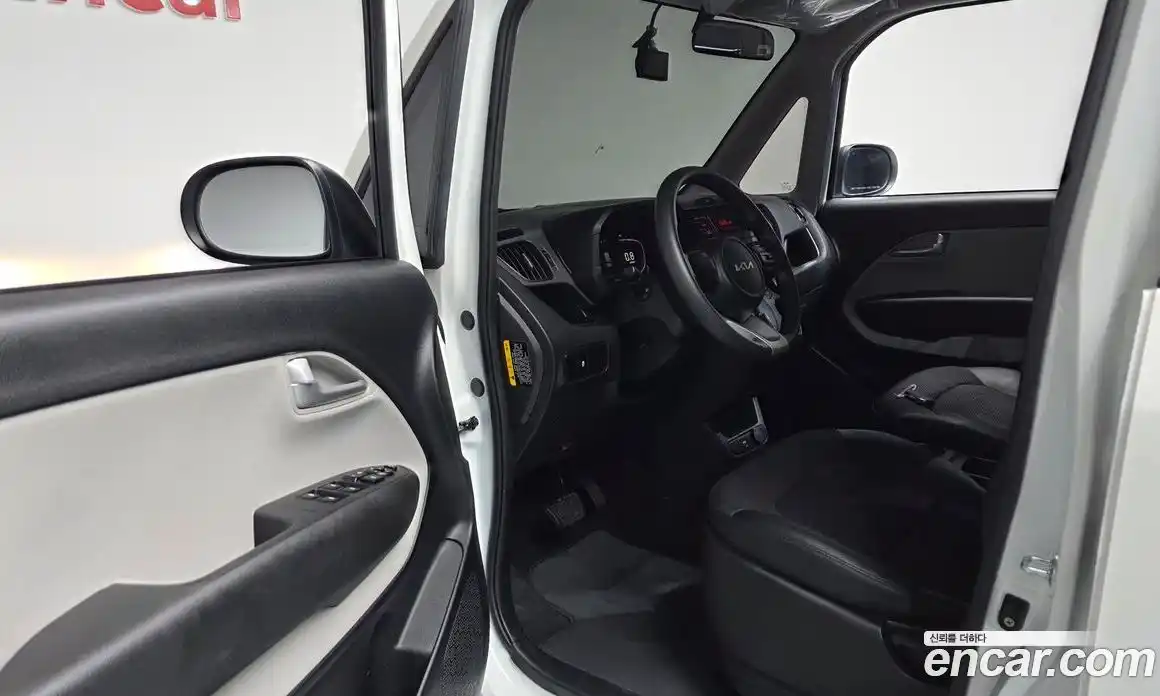 Kia Ray 2024 1.0 Автомат в Москве № 816098, фото 11