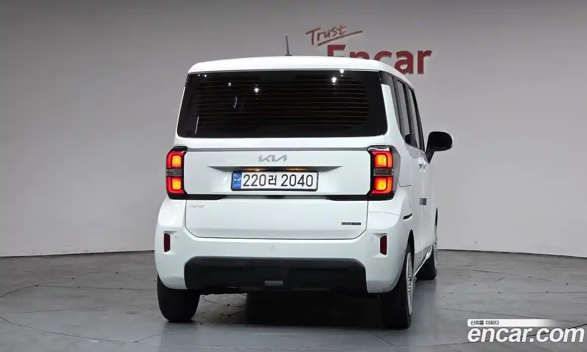 Kia Ray 2024 1.0 Автомат в Москве № 816098, фото 4