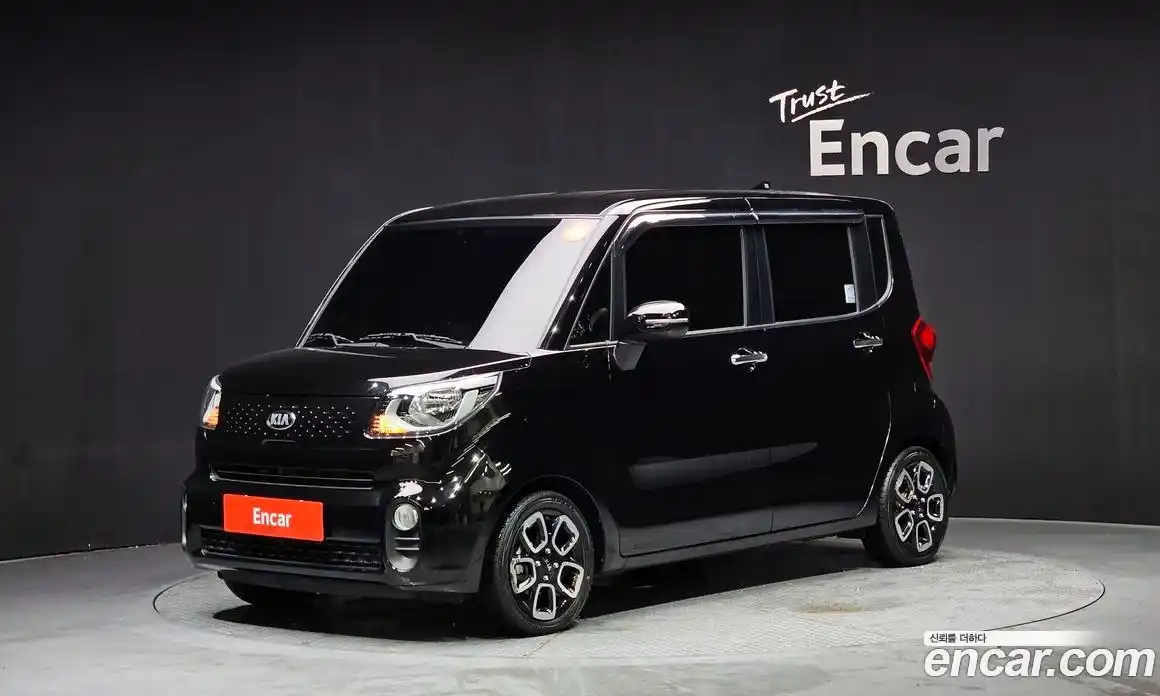 Kia Ray 2021 1.0 Автомат в Москве № 816126, фото 1