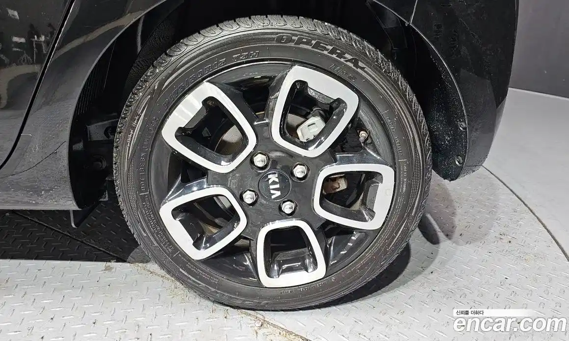 Kia Ray 2021 1.0 Автомат в Москве № 816126, фото 5