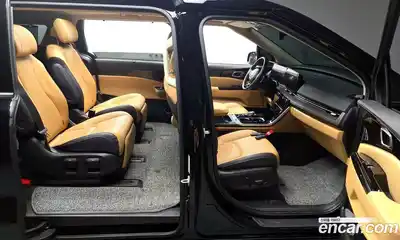 Kia Canival 2023 3.5 Автомат в Москве № 816196, миниатюра 11