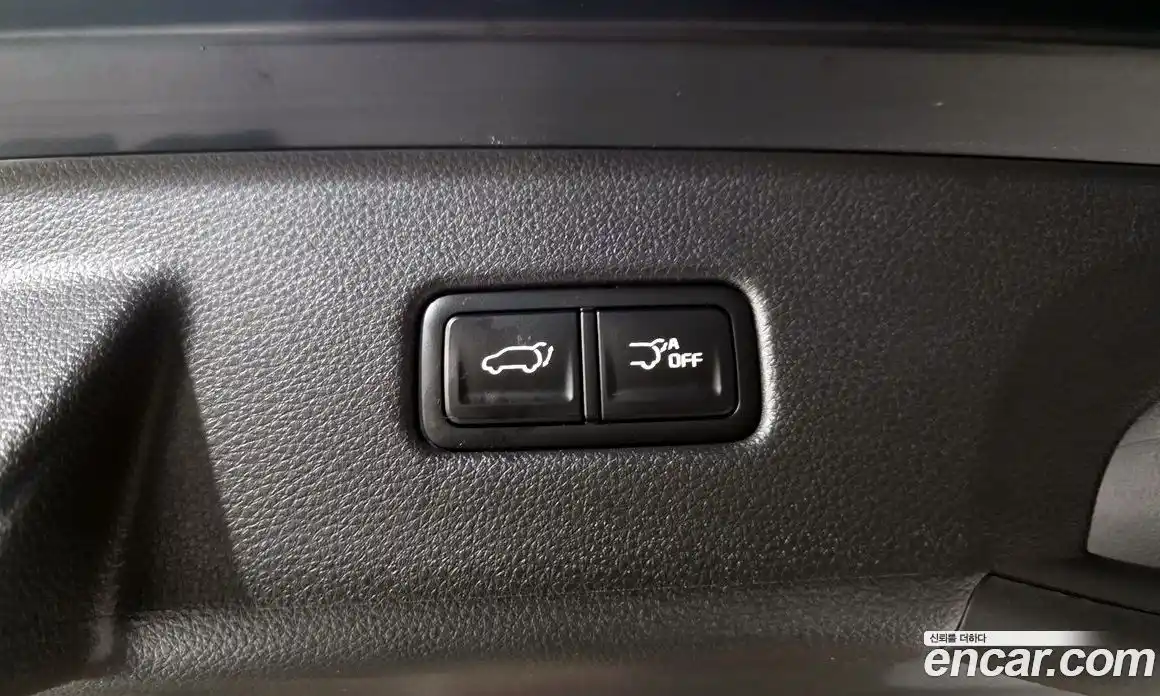 Kia Canival 2023 3.5 Автомат в Москве № 816196, фото 20