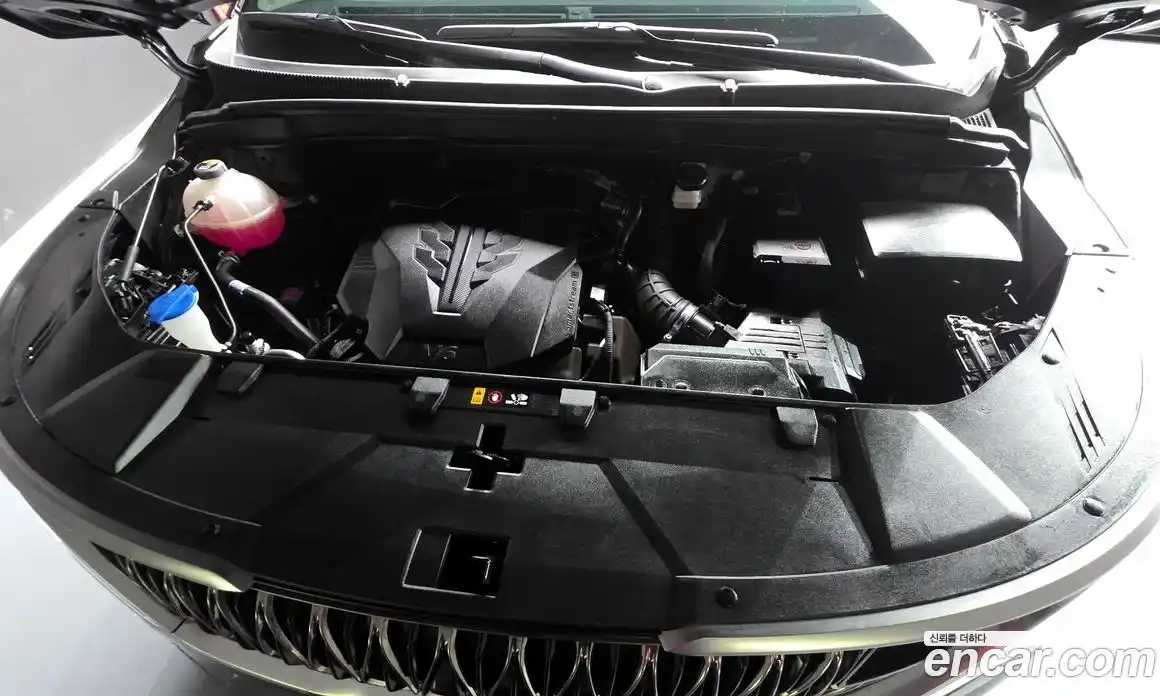 Kia Canival 2023 3.5 Автомат в Москве № 816196, фото 6