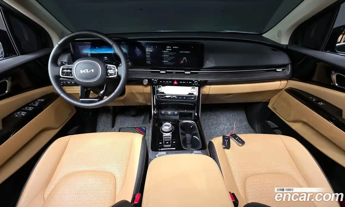 Kia Canival 2023 3.5 Автомат в Москве № 816196, фото 7