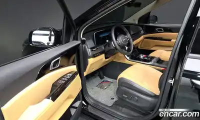 Kia Canival 2023 3.5 Автомат в Москве № 816196, миниатюра 10