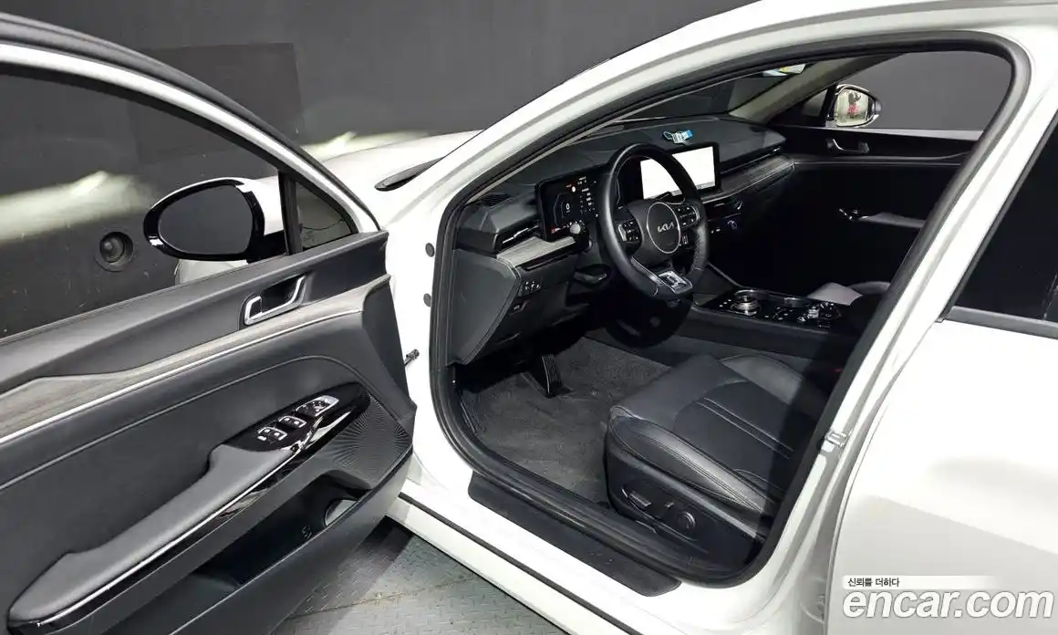 Kia K5 2024 2.0 Автомат в Москве № 816322, фото 10