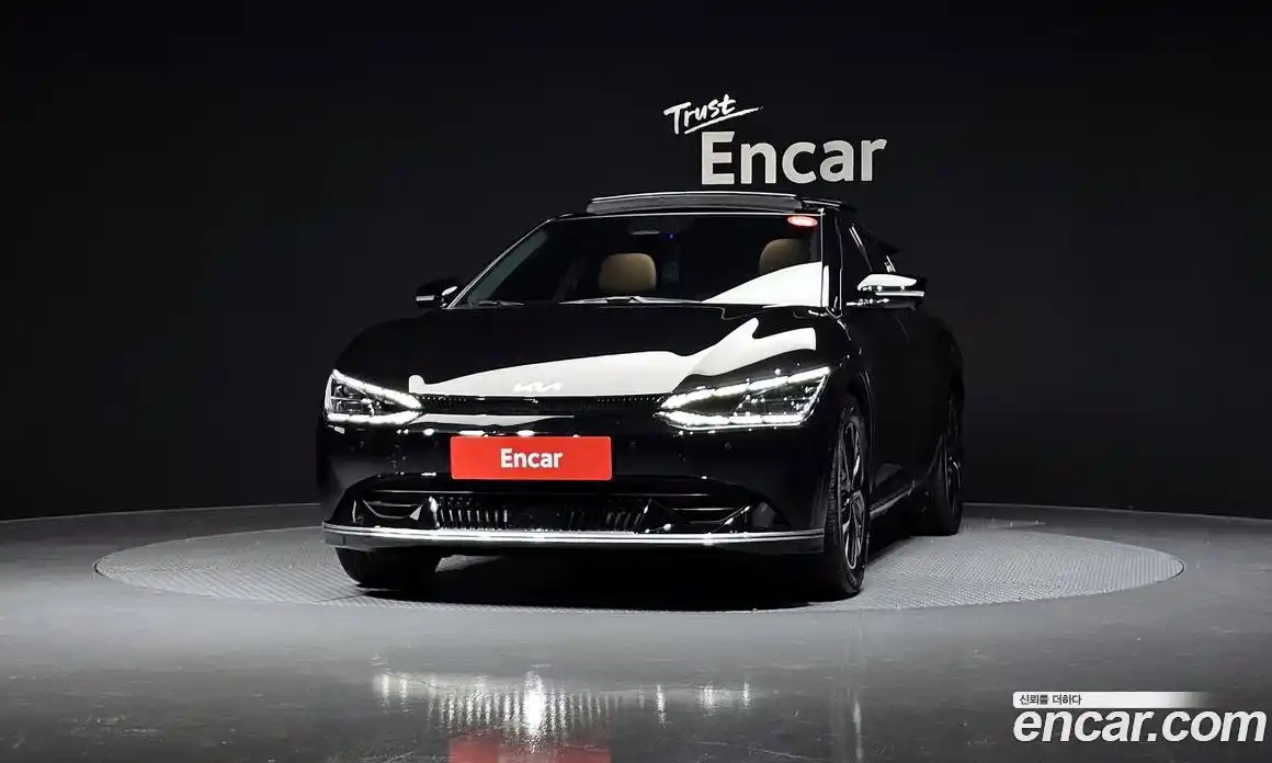 Kia EV6 2023 0.1 Автомат в Москве № 816676, фото 3