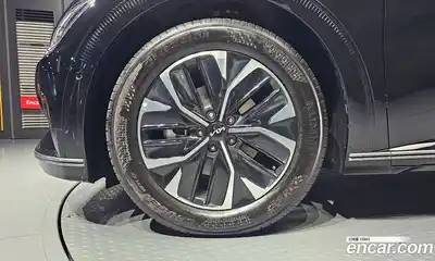 Kia EV6 2023 0.1 Автомат в Москве № 816676, миниатюра 5