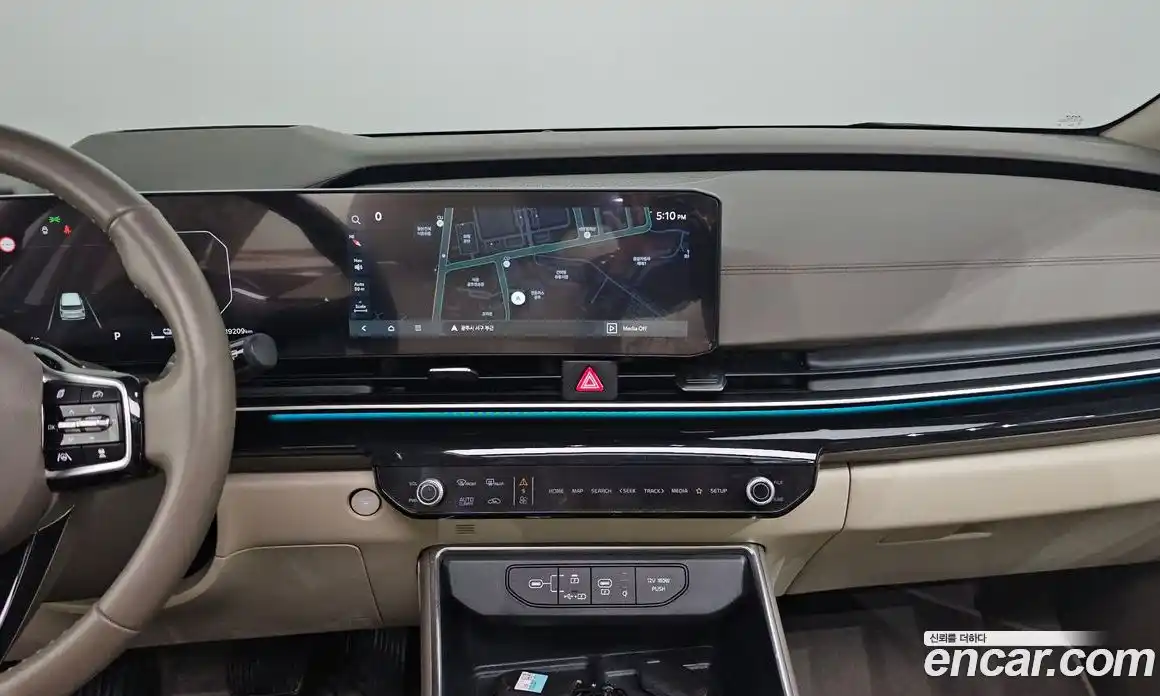 Kia Canival 2024 1.6 Автомат в Москве № 817117, фото 14