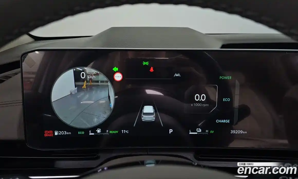 Kia Canival 2024 1.6 Автомат в Москве № 817117, фото 8