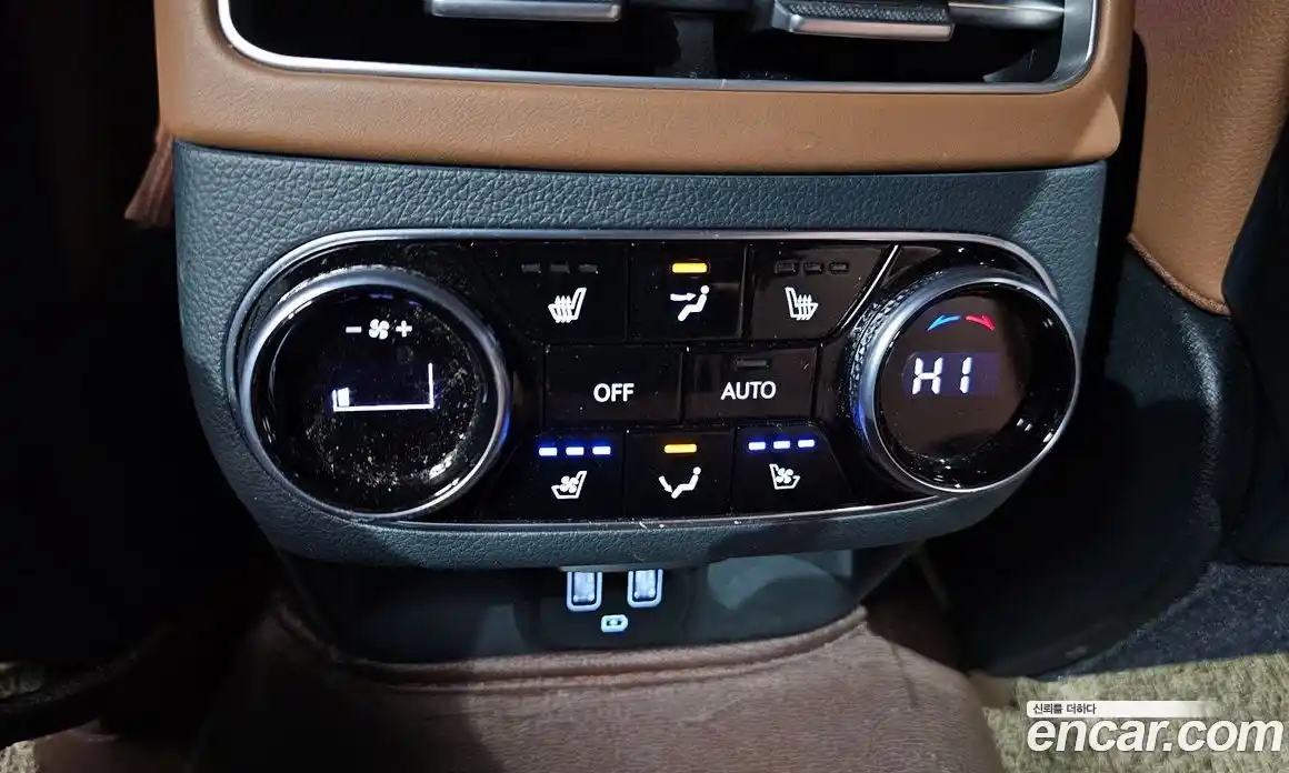 Genesis GV70 2021 2.5 Автомат в Москве № 817222, фото 17