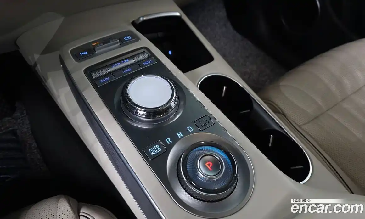 Genesis GV70 2021 2.5 Автомат в Москве № 817255, фото 8