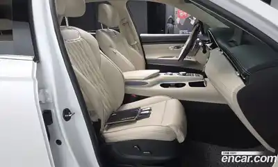 Genesis GV70 2021 2.5 Автомат в Москве № 817255, миниатюра 9