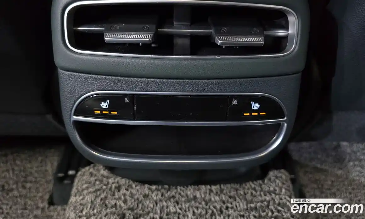 Genesis GV70 2021 2.5 Автомат в Москве № 817411, фото 18