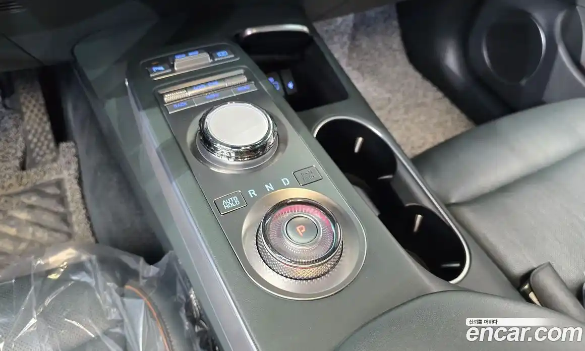 Genesis GV70 2021 2.5 Автомат в Москве № 817411, фото 8