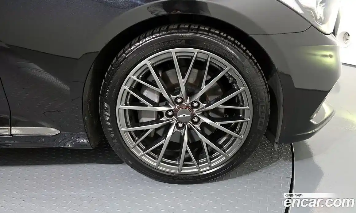 Genesis G80 2018 3.3 Автомат в Москве № 817604, фото 5