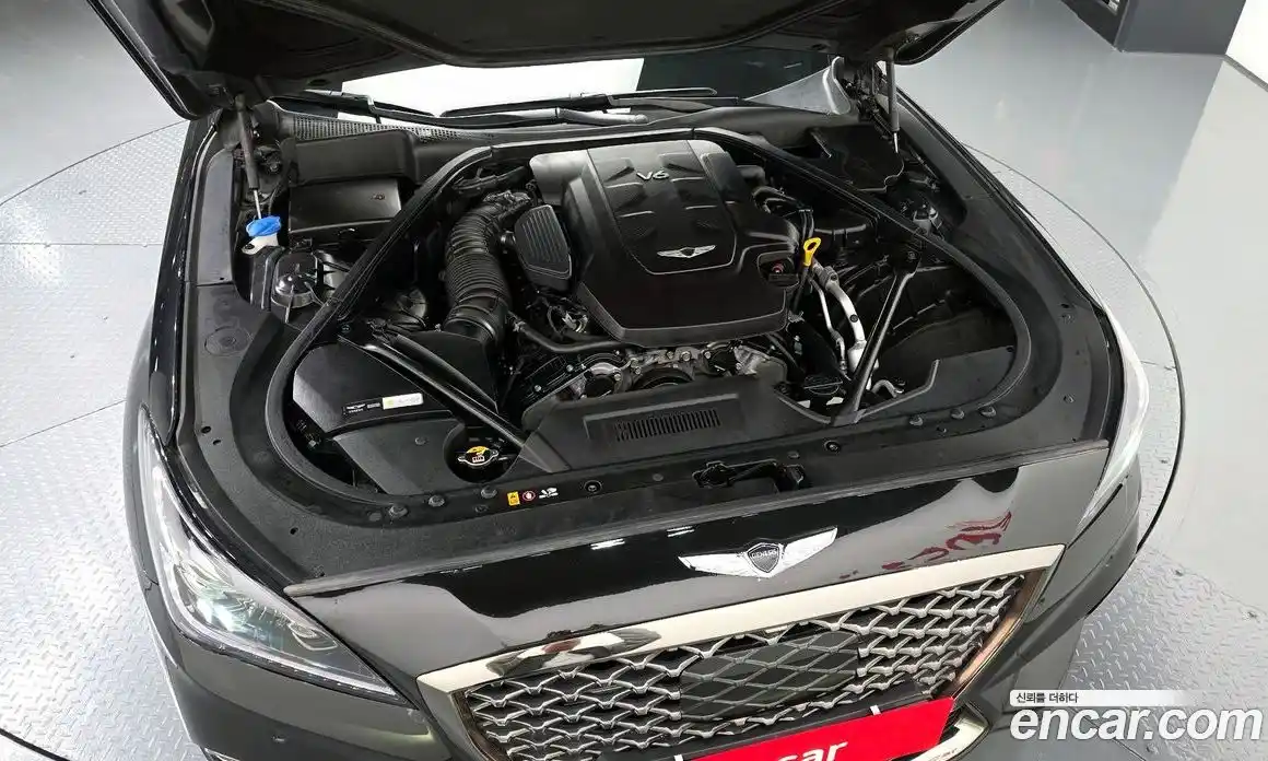 Genesis G80 2018 3.3 Автомат в Москве № 817604, фото 6