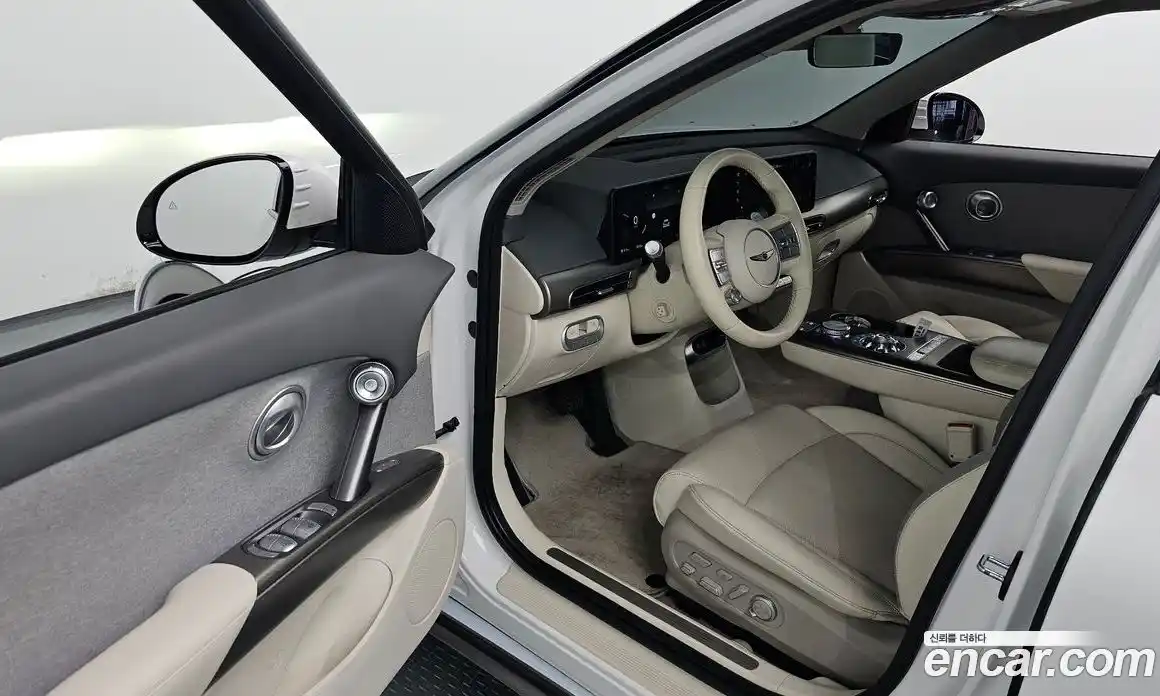 Genesis GV60 2022 0.1 Автомат в Москве № 817723, фото 11