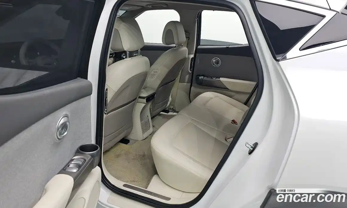 Genesis GV60 2022 0.1 Автомат в Москве № 817723, фото 12