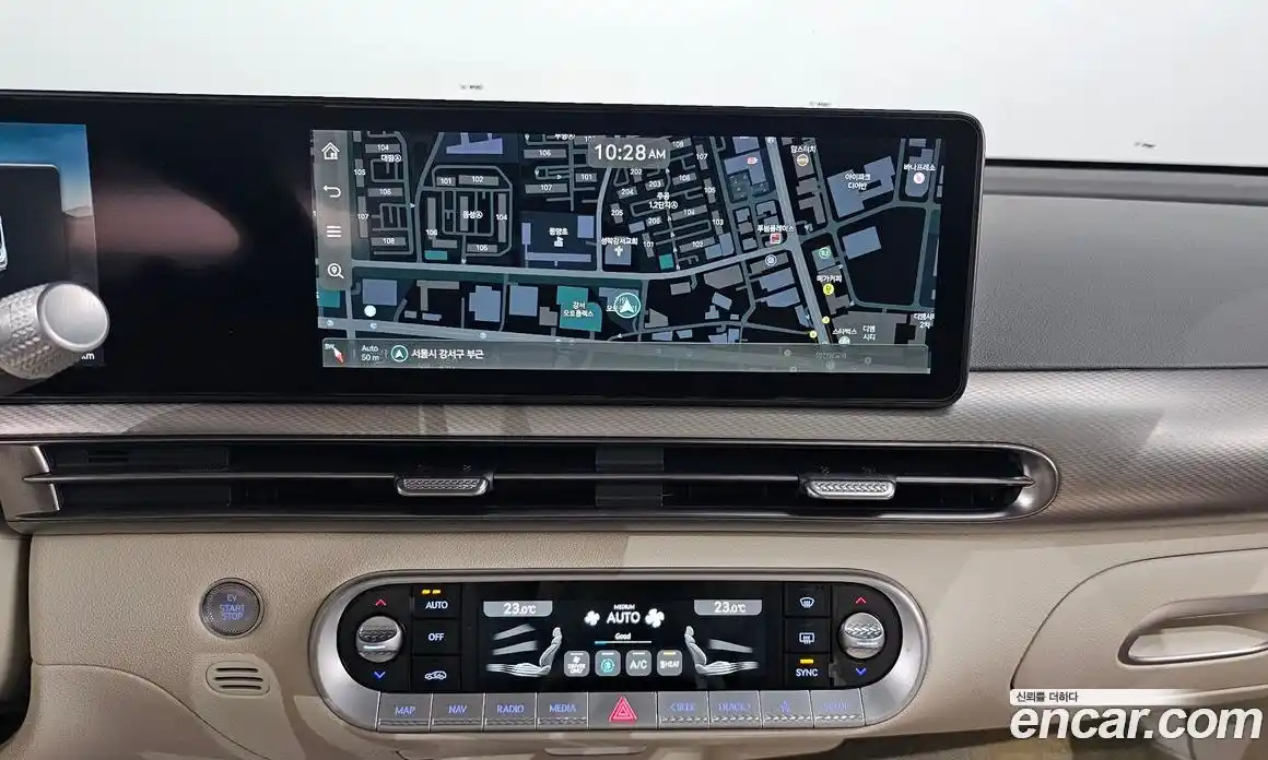 Genesis GV60 2022 0.1 Автомат в Москве № 817723, фото 14