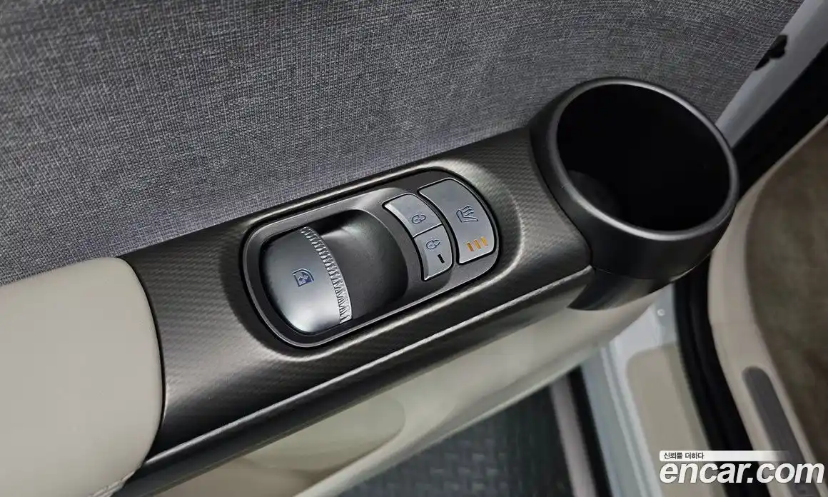 Genesis GV60 2022 0.1 Автомат в Москве № 817723, фото 19