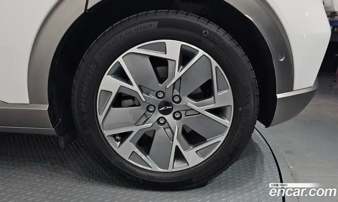 Genesis GV60 2022 0.1 Автомат в Москве № 817723, фото 5