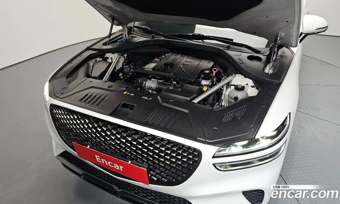 Genesis GV70 2021 2.2 Автомат в Москве № 817738, фото 6